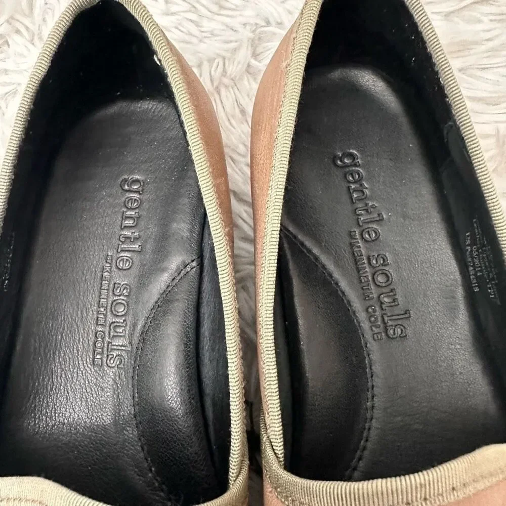 Gentle Souls Edge-Y Beige Neutral Comfy Slip On Flat Leather Loafers Sz 7.5M NEW
